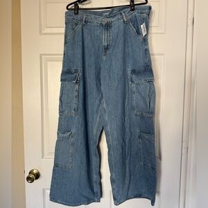 Old Navy Drapey Denim Mid-rise Baggy Wide Leg Jeans NWT